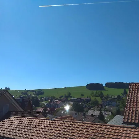 Amy's Apartment, Relax And Enjoy Апартаменты