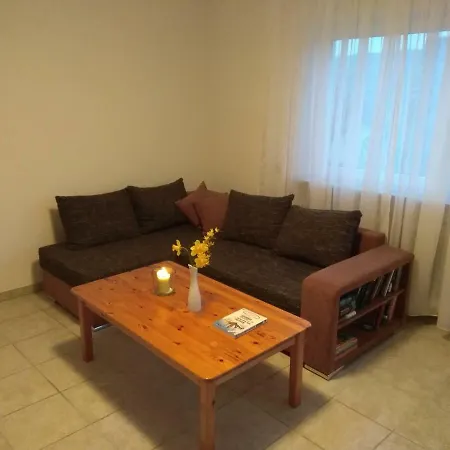 Amy's Apartment, Relax And Enjoy דירה *